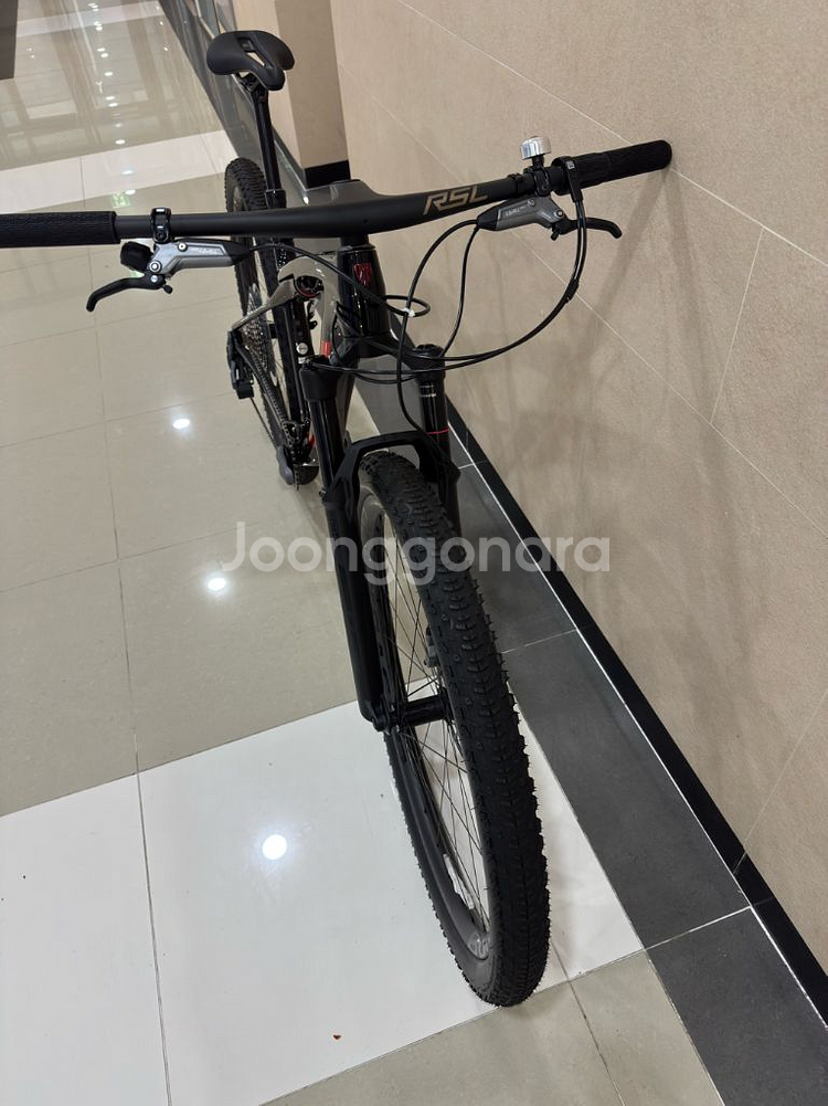 트렉 슈퍼칼리버 SLR 9.8 GX AXS 팝니다.--5