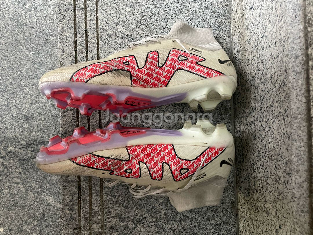 나이키 머큐리얼 슈퍼플라이 9 한정판 축구화--2