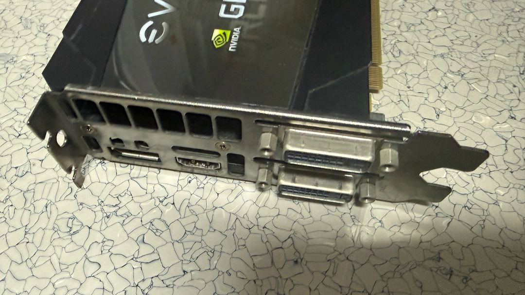 EVGA GeForce GTX 680 그래픽카드 이미지