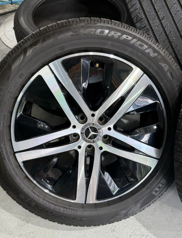 벤츠 순정 휠타이어19인치 세트(휠캡포함)--0