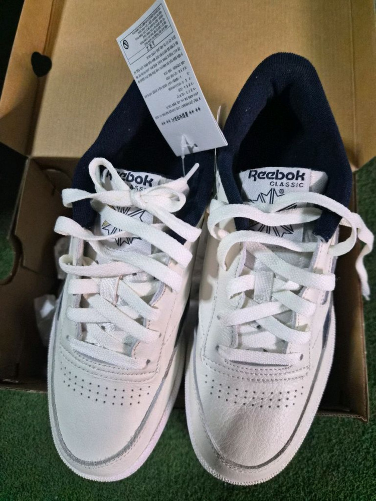 클래식 운동화 사이즈255--2