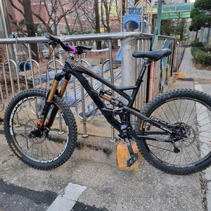 yt카프라 풀샥 카본 mtb