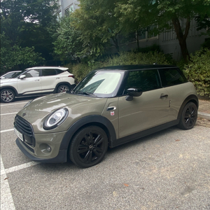 미니쿠퍼 3도어 3세대 20년식