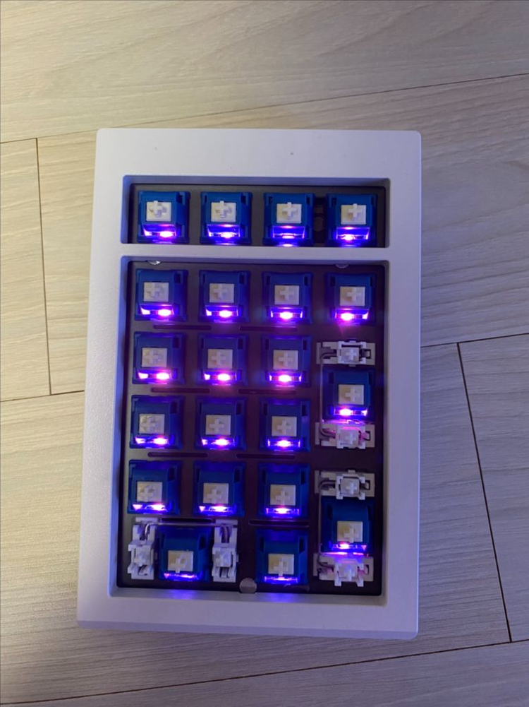 풀박스)LMK21 넘버패드+축+키캡+아크릴덮개--1