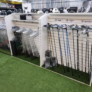 스페이스월 진열대