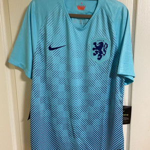 유럽 축구 국가대표 유니폼 13벌 판매 (벌당 55,000원) (네덜란드, 오스트리아, 체코, 스웨덴, 보스니아 등