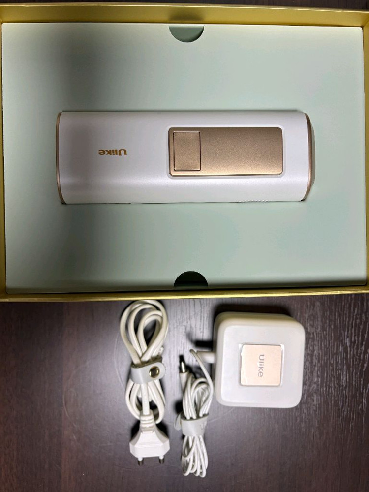 유라이크 사파이어쿨링 제모기 화이트 UI04W 정품 UV 살균 보관함 포함--1