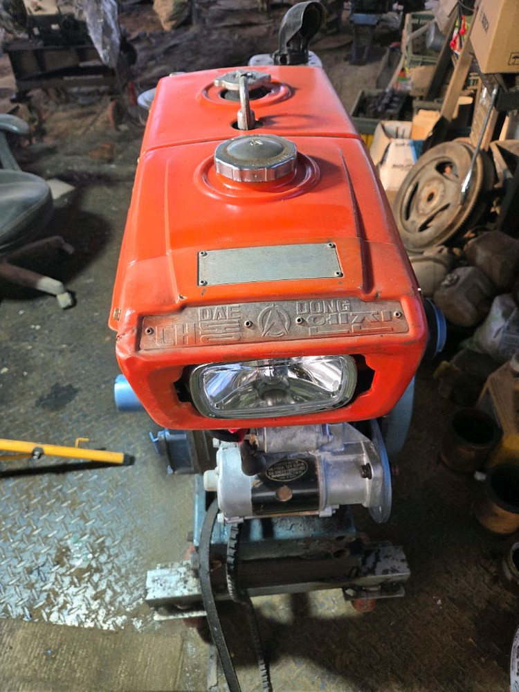 대동경운기 엔진--1