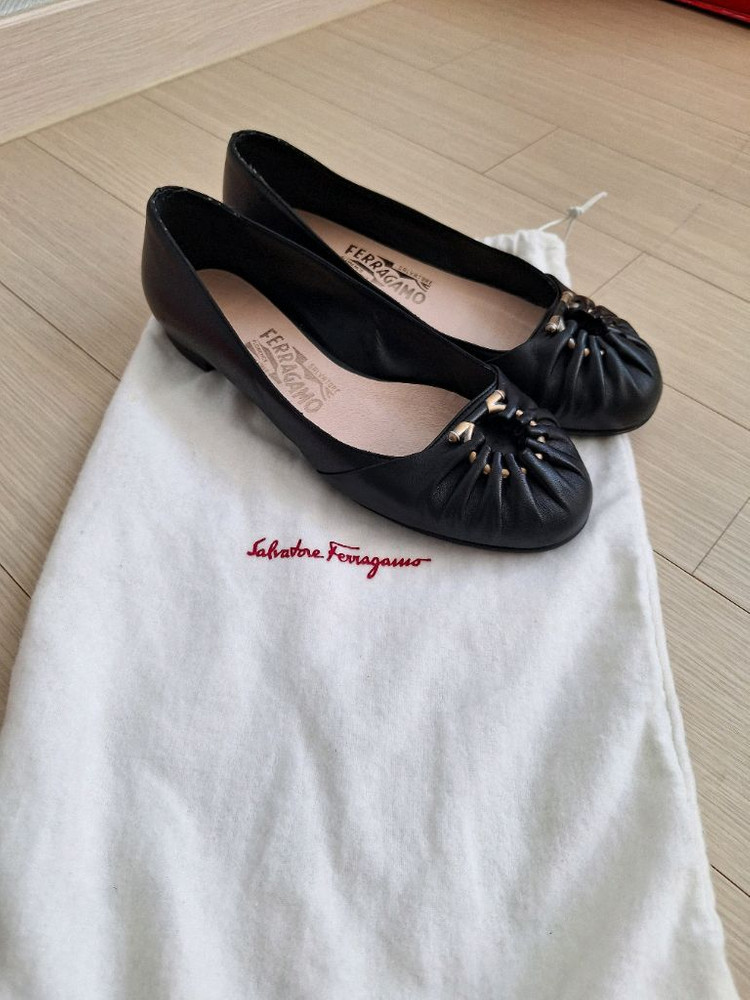 페라가모 여성 신발 로퍼 240(6 1/2사이즈) 정품 이미지