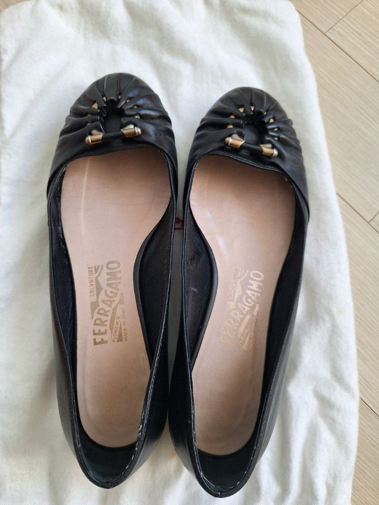 페라가모 여성 신발 로퍼 240(6 1/2사이즈) 정품 이미지