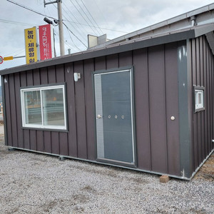 3x6 징크 중고농막 체류형쉼터 농막 숙소 이동식주택 컨테이너 이미지