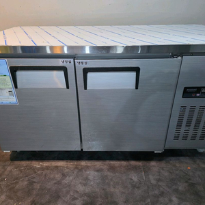 카페사용 1500 테이블냉장 냉동고 판매합니다