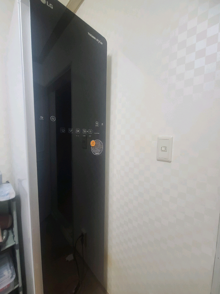 LG스타일러 팝니다.(S3BF) 제조년월 23년 11월--1