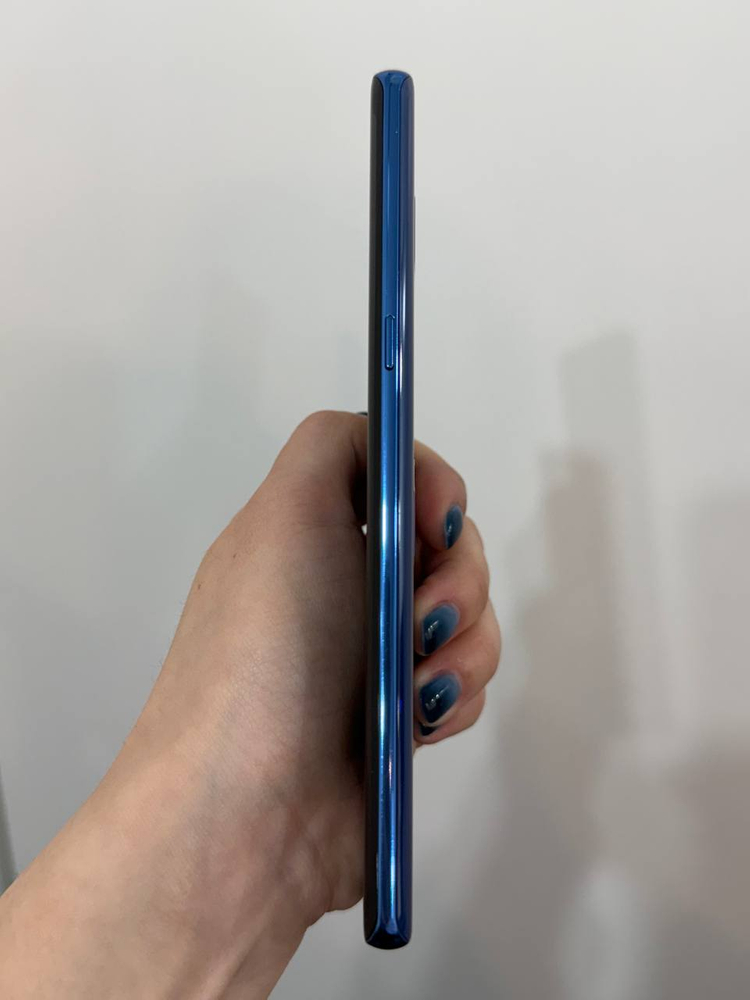 갤럭시노트8 블루 64GB Y1260 이미지