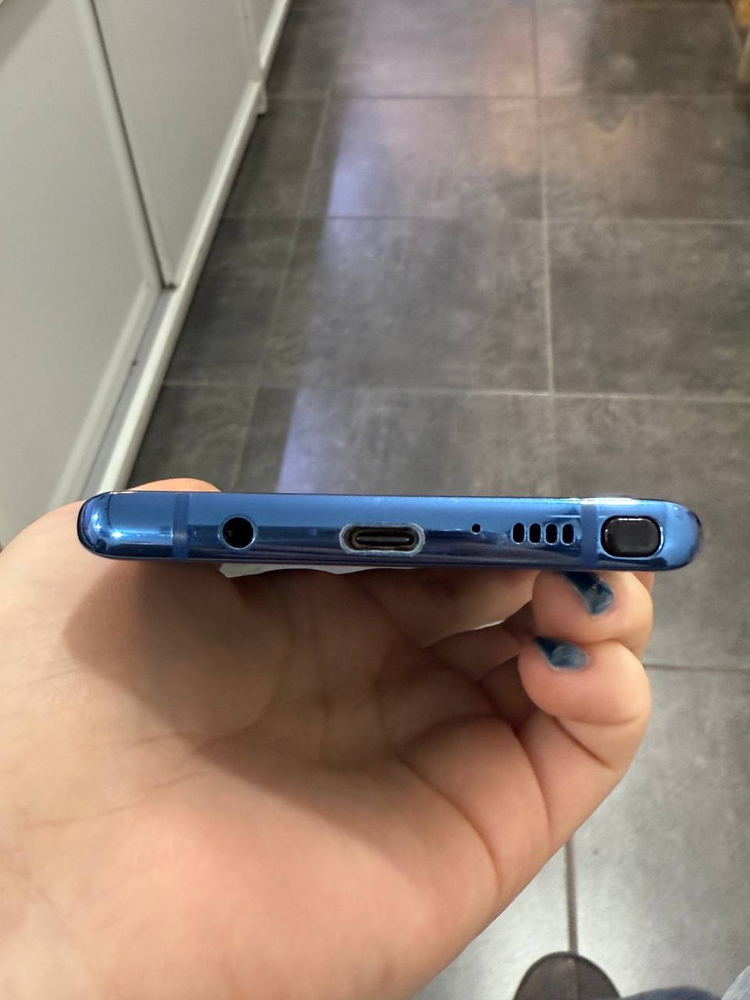 갤럭시노트8 블루 64GB 1260 이미지