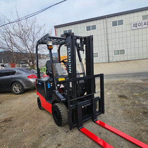 신차급 최신형 2019년식 니찌유 좌식1.5톤 전동지게차 3M인상 사이드시프트 750만