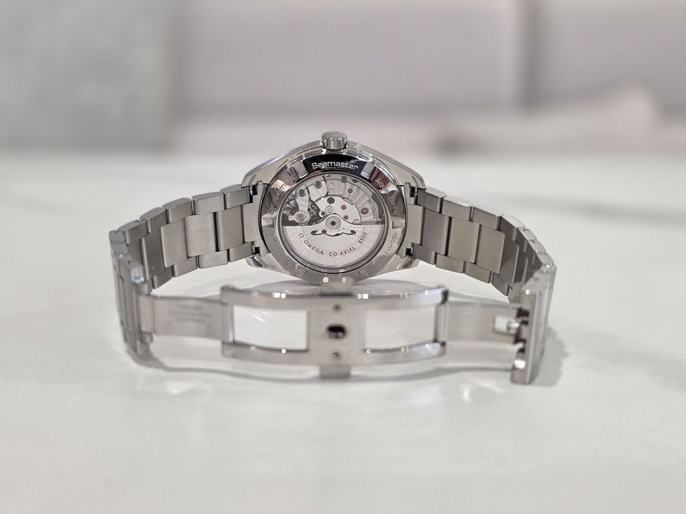 오메가 아쿠아테라 흰판 이미지