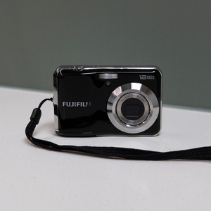 후지필름 파인픽스 AV110