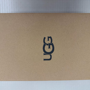 UGG 어그 베아 메리제인 240 새상품