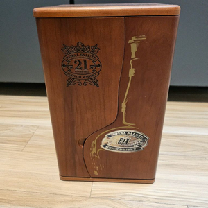 로얄 21 입니다,공병,빈병,술병 입니다 이미지