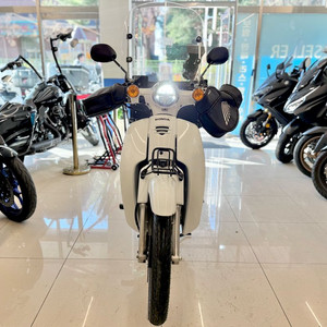 25년식 슈퍼커브 9,XXXkm 판매합니다:)