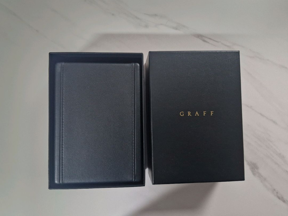 그라프 목걸이케이스 박스 팝니다 이미지