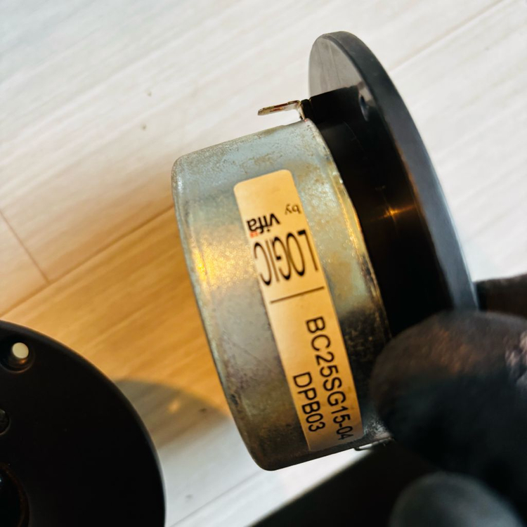 차량용 스피커 10인치 우퍼와 우퍼박스.10만,레오티늄고음스피커조당 3만--1