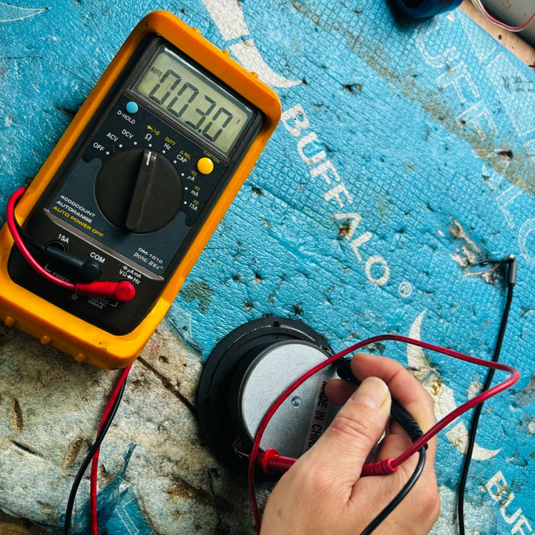 차량용 스피커 10인치 우퍼와 우퍼박스.10만,레오티늄고음스피커조당 3만--4