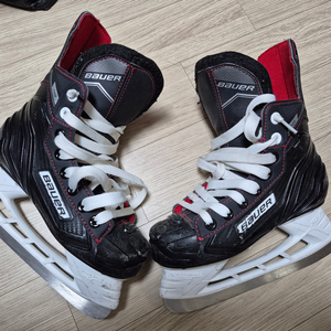 아동용 아이스하키 스케이트 210