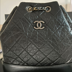 헨바비 가브리엘 백팩 스몰 (새상품 컨디션)