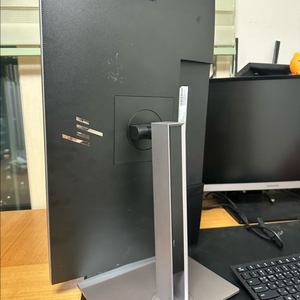 hp 27인치 모니터 E273q 이미지