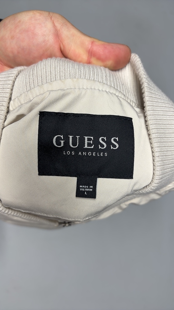 게스 [겨울] 남자 덕 다운 패딩 L 사이즈--2