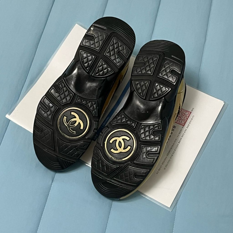 샤넬CC 로고 트워드 골드 레더 스니커즈--3