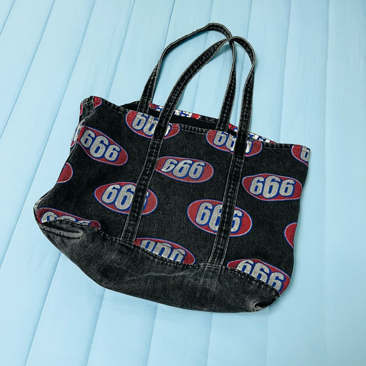 슈프림 666 데님 토트백--1