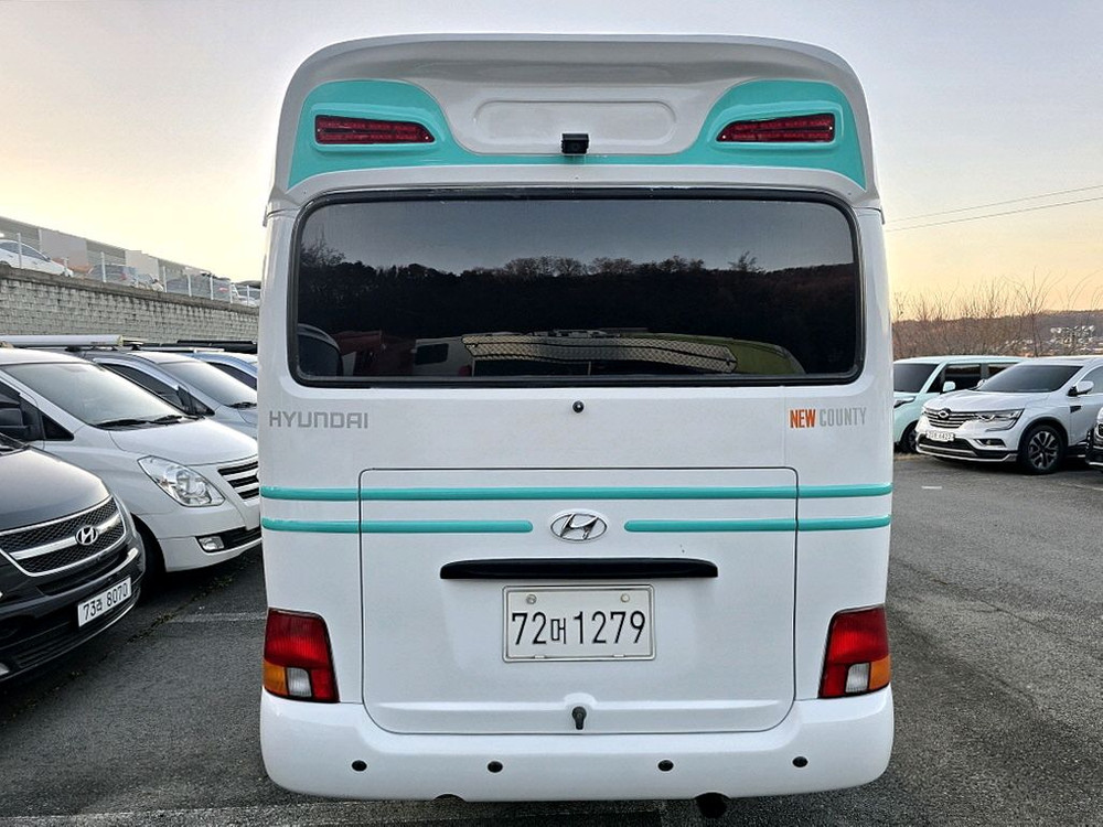 13년 뉴카운티4인승프리미엄캠핑카(신규제작)-전액할부됨 이미지