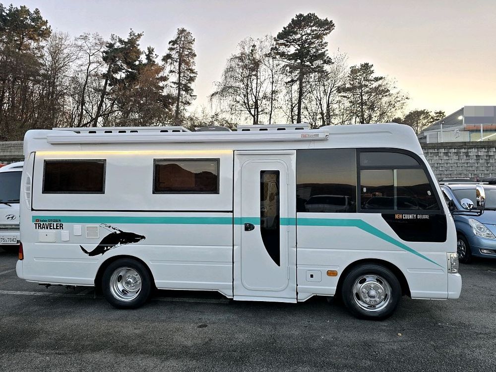 13년 뉴카운티4인승프리미엄캠핑카(신규제작)-전액할부됨 이미지