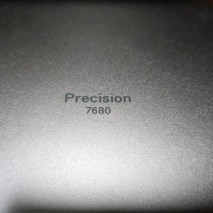 Dell 프리시전 m7680 워크스테이션 RTX4090 노트북 팝니다