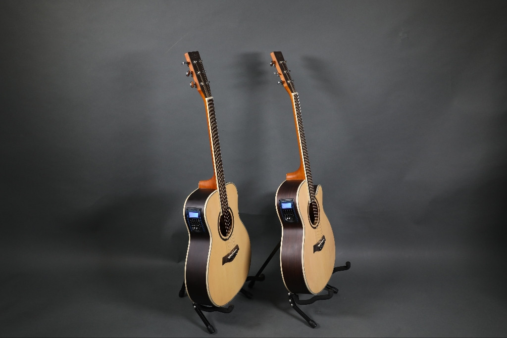 [신품반값] 듀얼소스 EQ 여행용 미니기타 통기타 기타--7