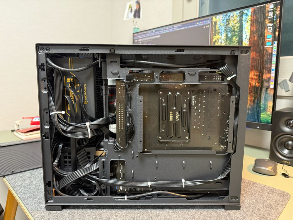 7800X3D + D32 pro 반본체 팝니다 (GPU,램X) 이미지