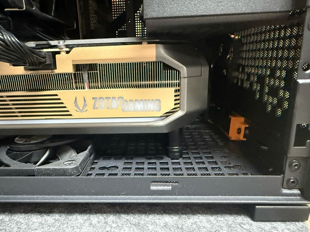 7800X3D + D32 pro 반본체 팝니다 (GPU,램X) 이미지