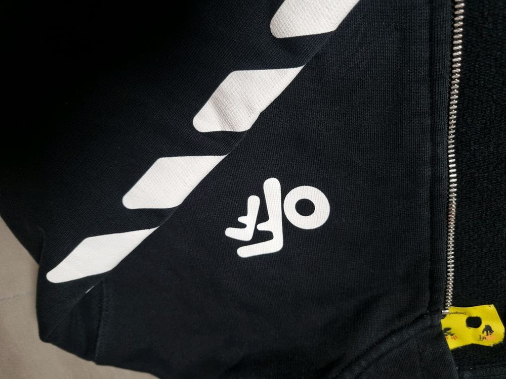 오프화이트 키즈 후드 집업 블랙 10 이미지