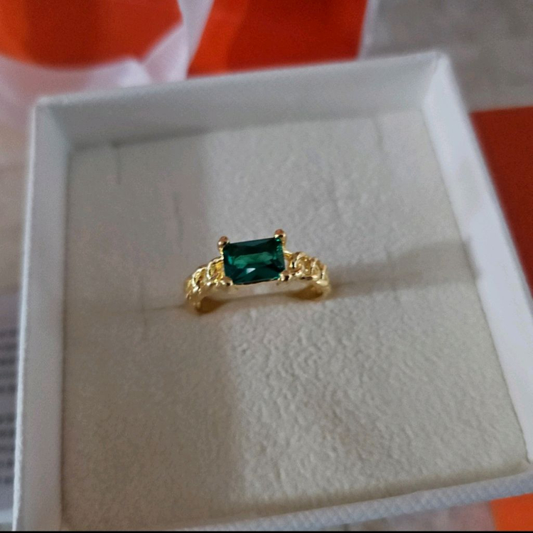 순금 사각 에메랄드반지 이미지