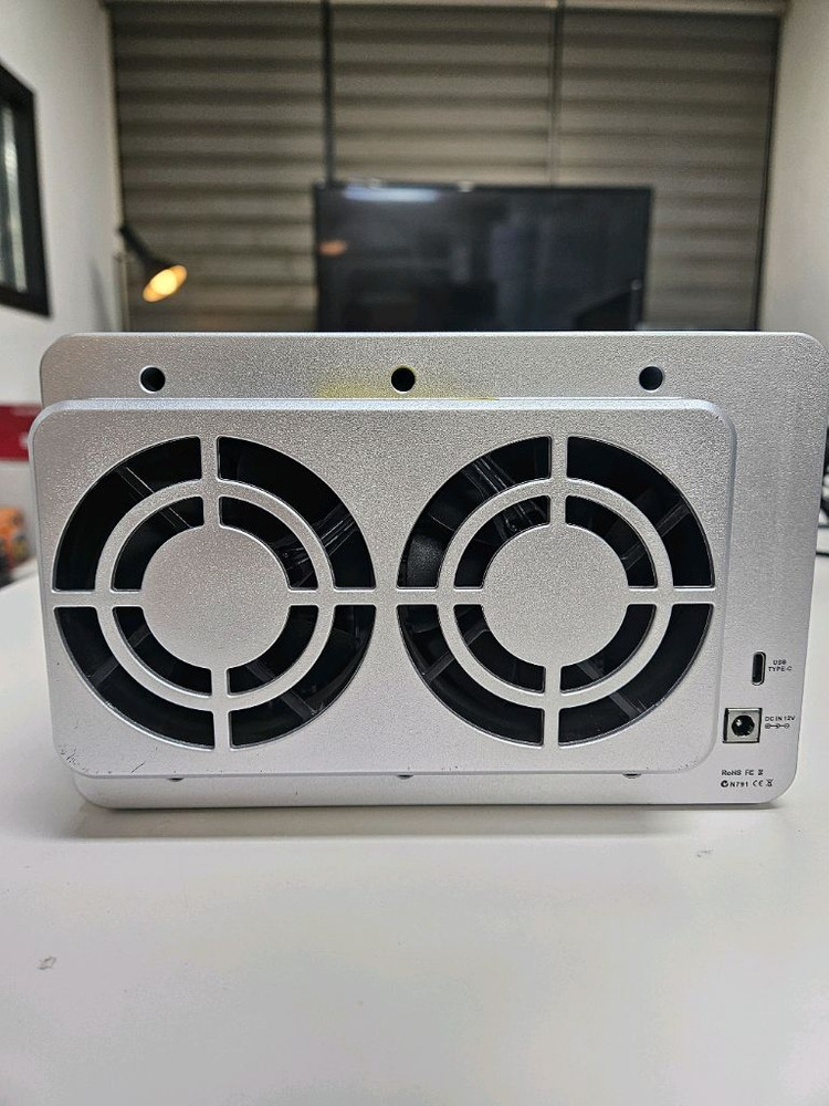 테라마스터 D4-300 4베이 DAS--2