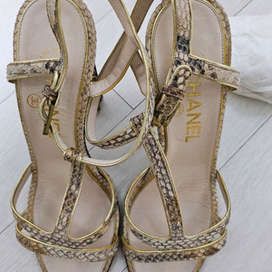 샤넬 구두 37c 풀박스사진보시면 상태보시다시피 정말좋아요