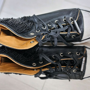 컨버스 스타일 이태리브랜드 40~50 구매 38사이즈블랙 가죽 스니커즈ㄷ