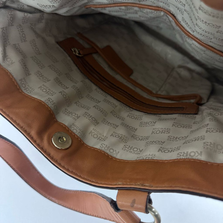 Michael Kors 마이클코어스 가죽 토트백 가방 이미지