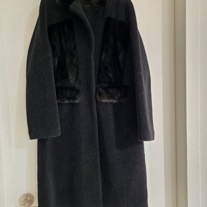 두낫플랜 밍크퍼 배색 코트 프리사이즈 거의새옷
