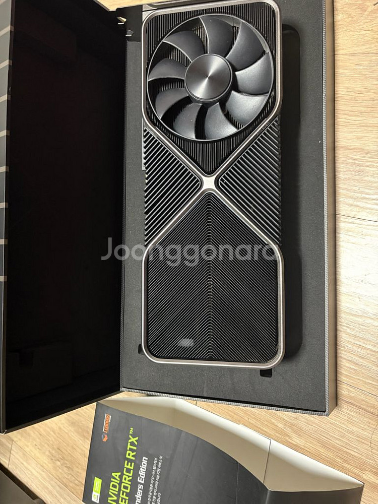 RTX 3090 파운더스 에디션--1