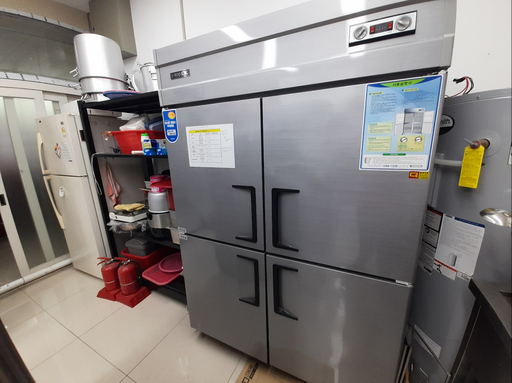 중고업소용주방용품 중고냉장고 중고튀김기 중고분식조리대 중고반찬냉장고 중고온수기 중고업소용가스렌지 이미지