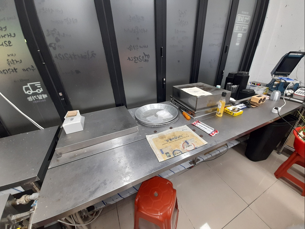 중고업소용주방용품 중고냉장고 중고튀김기 중고분식조리대 중고반찬냉장고 중고온수기 중고업소용가스렌지 이미지